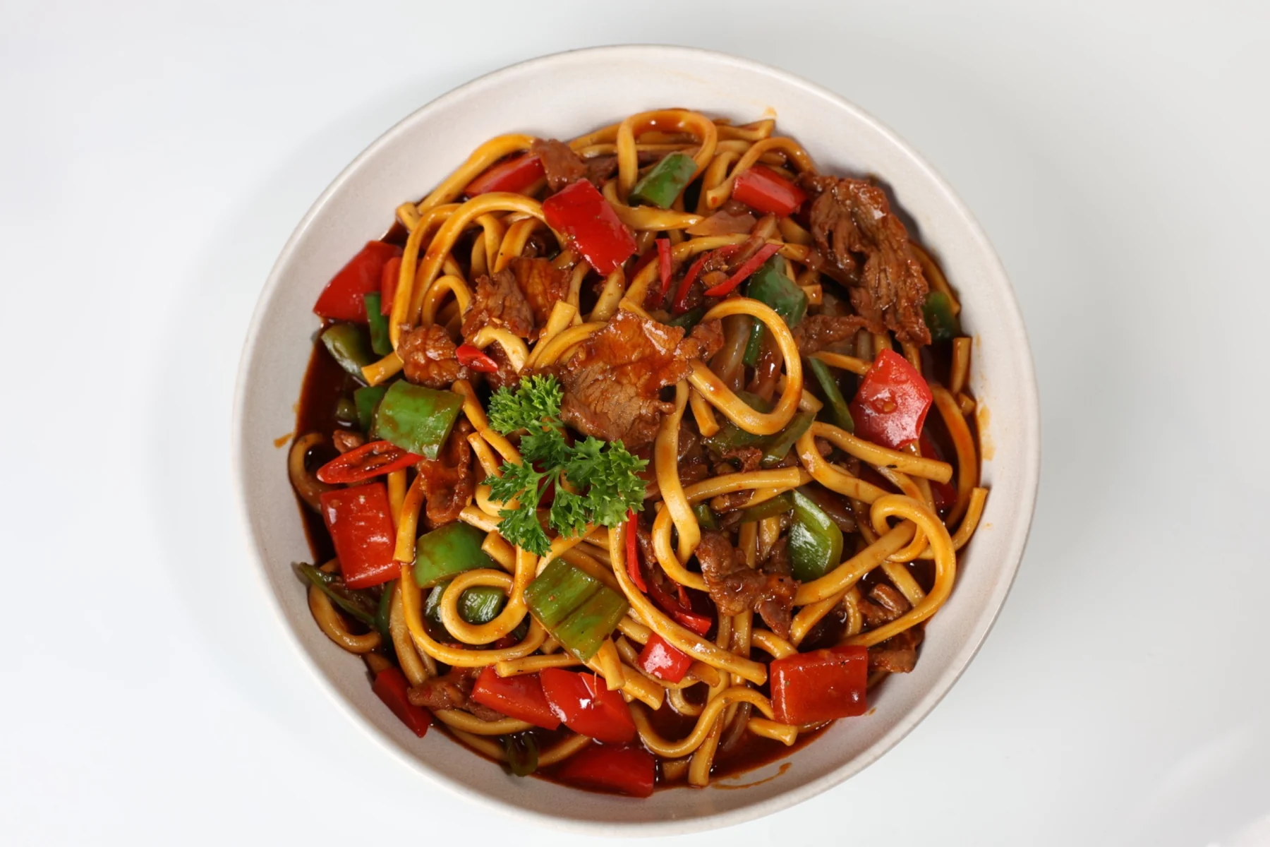 Original food photograph of hand-pulled beef noodles